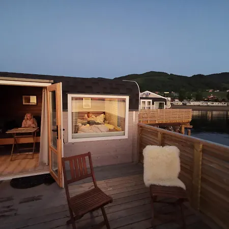 营地 Panorama Glamping Cabin Aarsby