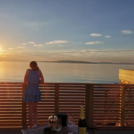 Panorama Glamping Cabin Aarsby